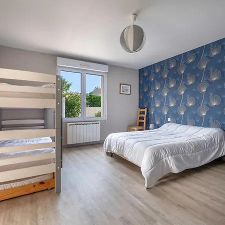 Maison 10p Au Calme 200m *