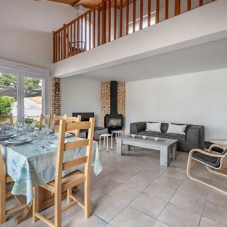 Vakantiehuis 200m Mer, Maison 6 Adultes 4 Enfants La Plaine-sur-Mer