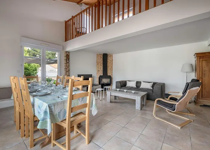 Vakantiehuis 200m Mer, Maison 6 Adultes 4 Enfants La Plaine-sur-Mer