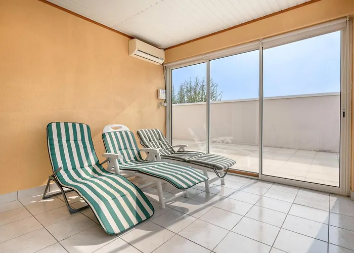 Prázdninový dům Maison 10p Au Calme 200m *