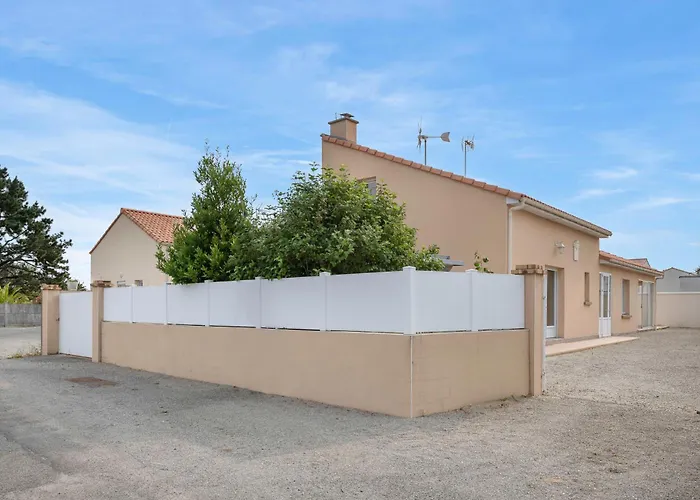 Vakantiehuis 200m Mer, Maison 6 Adultes 4 Enfants La Plaine-sur-Mer